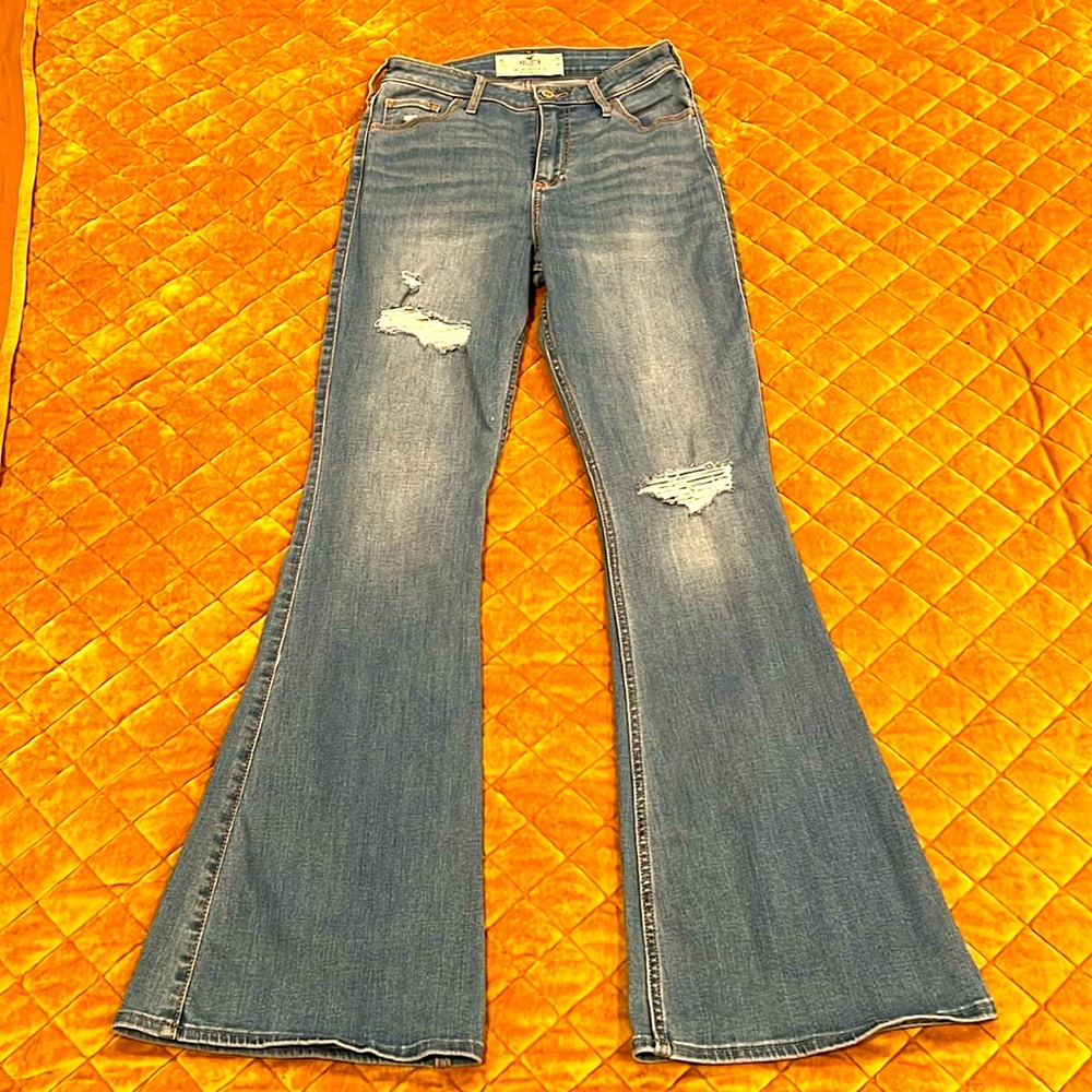 Curvy High-rise Vintage Flare Hollister Jeans